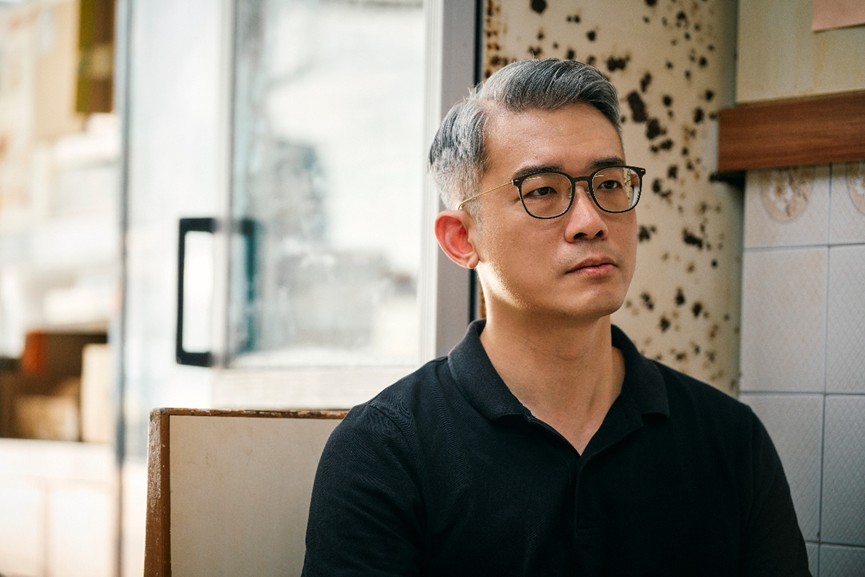 《腰豆》第一集《職業司機篇》|「頂硬上」的職業司機:腳腫、疲倦,只是年紀大?還是三高警號?